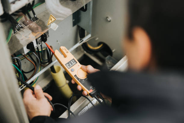 Best Affordable Emergency Electrician  in Delcambre, LA