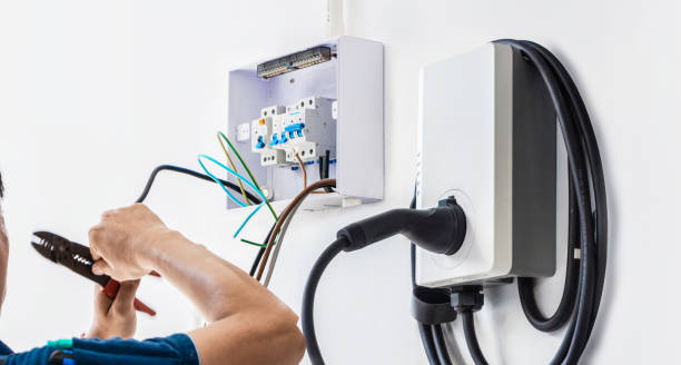 Best Licensed Electrician  in Delcambre, LA